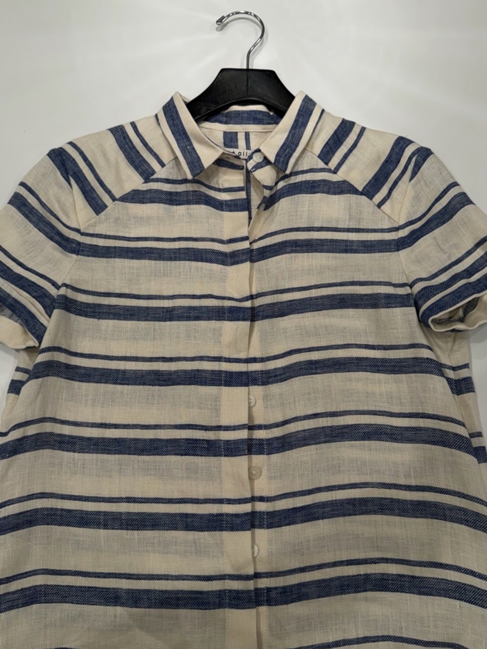Alice + Olivia Cream and Navy Striped Short-Sleeve Button Shirt